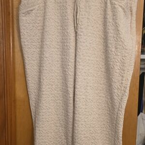 Liz Claiborne Cream Textured Joggers